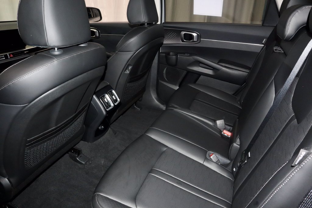 Used 2026 Kia Sorento S FWD image 21