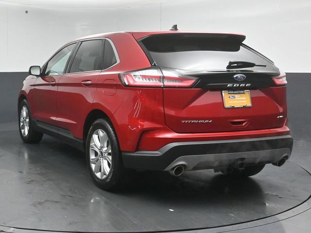 Certified 2022 Ford Edge Titanium w/ Class II Trailer Tow Package image 9