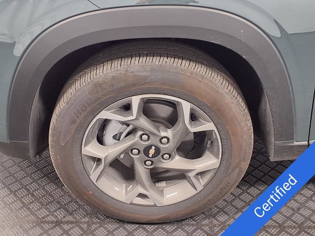 Used 2025 Chevrolet Trax LT w/ Driver Confidence Package FWD image 31
