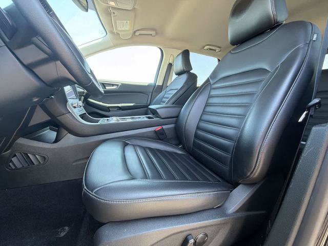 Certified 2024 Ford Edge SEL w/ Convenience Package AWD/4WD image 16