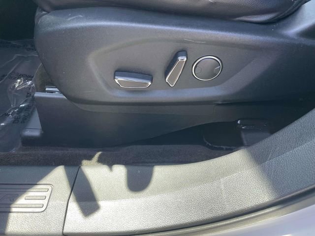 Certified 2017 Ford Explorer XLT w/ Equipment Group 202A image 12