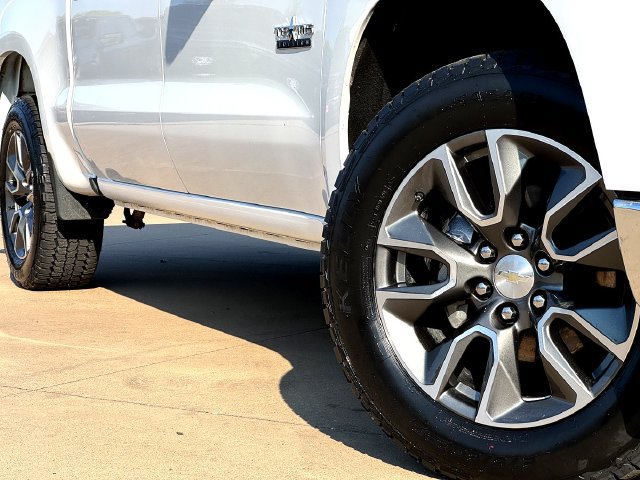 Used 2023 Chevrolet Silverado 1500 LT w/ Texas Edition Plus AWD/4WD image 7