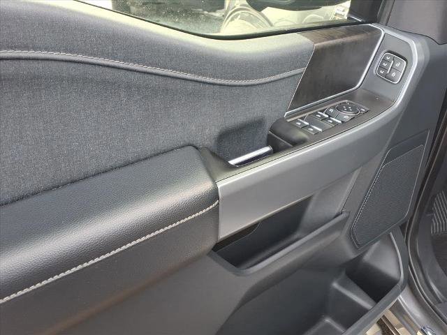 Certified 2022 Ford F150 Lariat w/ FX4 Off-Road Package image 9