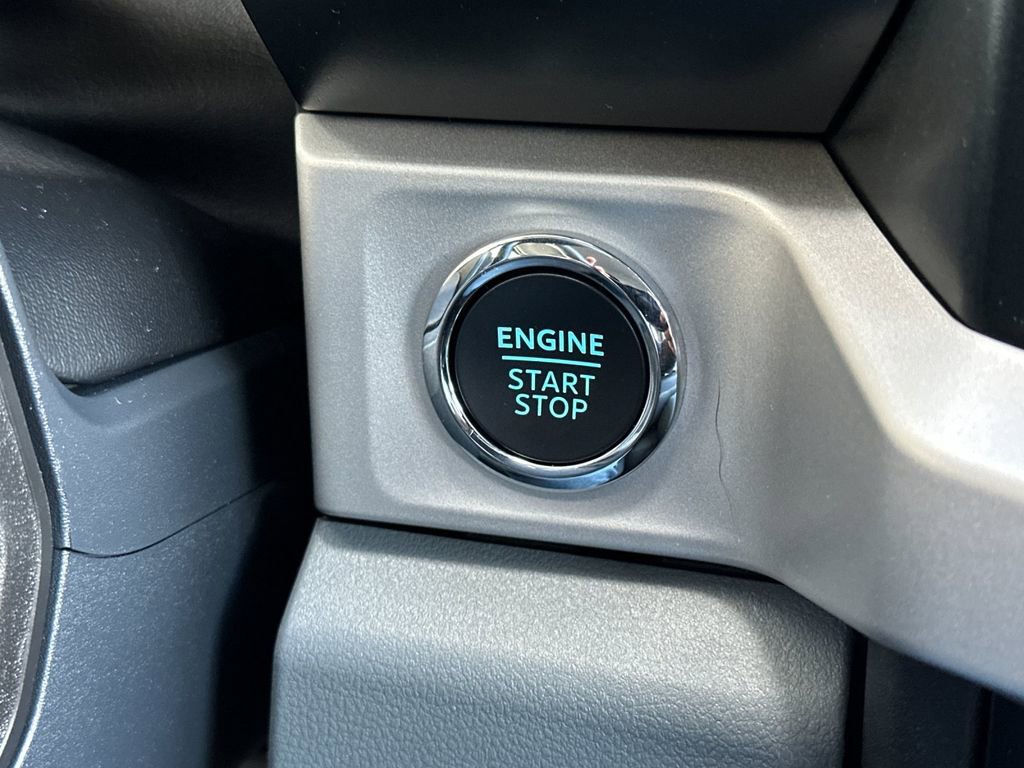 Certified 2025 Ford F350 XLT w/ Black Appearance Package image 22