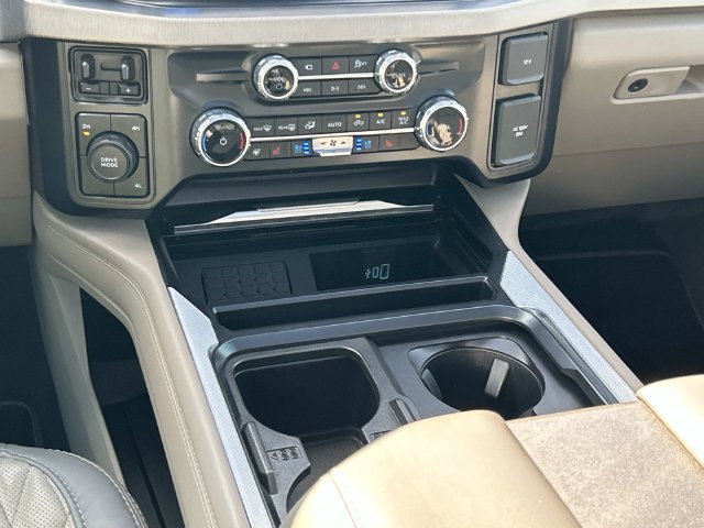 Certified 2026 Ford F350 Platinum w/ Platinum Plus Package AWD/4WD image 18