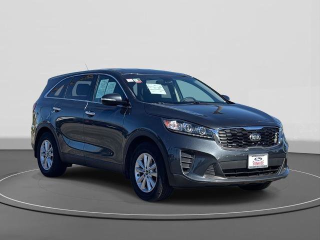 Used 2020 Kia Sorento LX image 5
