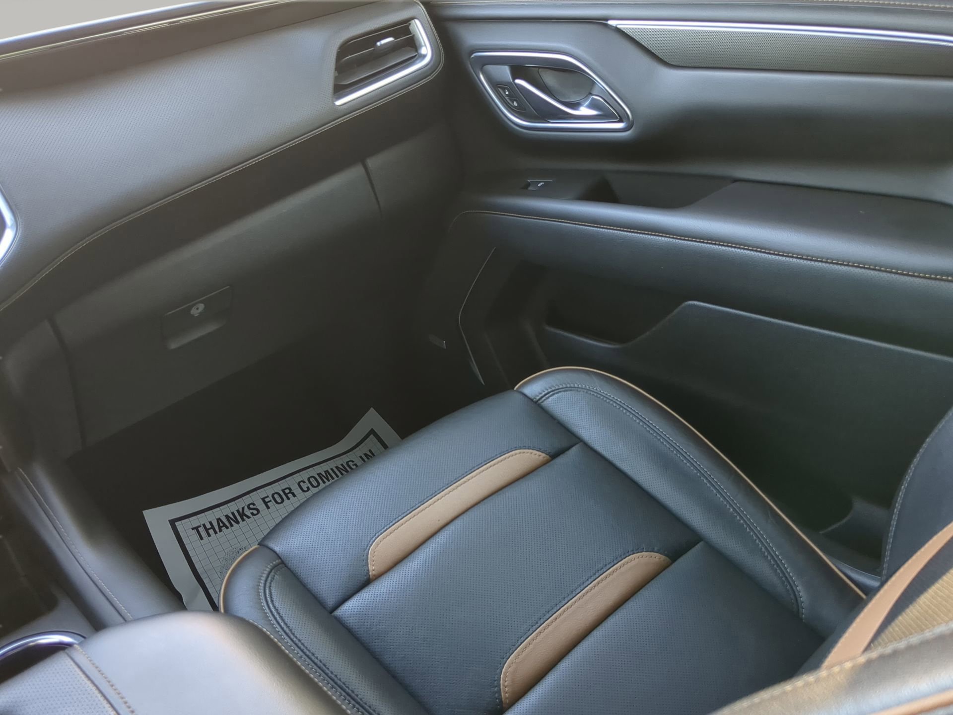 Used 2021 GMC Yukon XL AT4 w/ AT4 Premium Package image 45