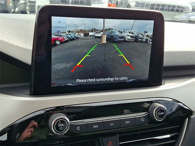 Certified 2022 Ford Escape SE w/ SE Sport Appearance Package image 19