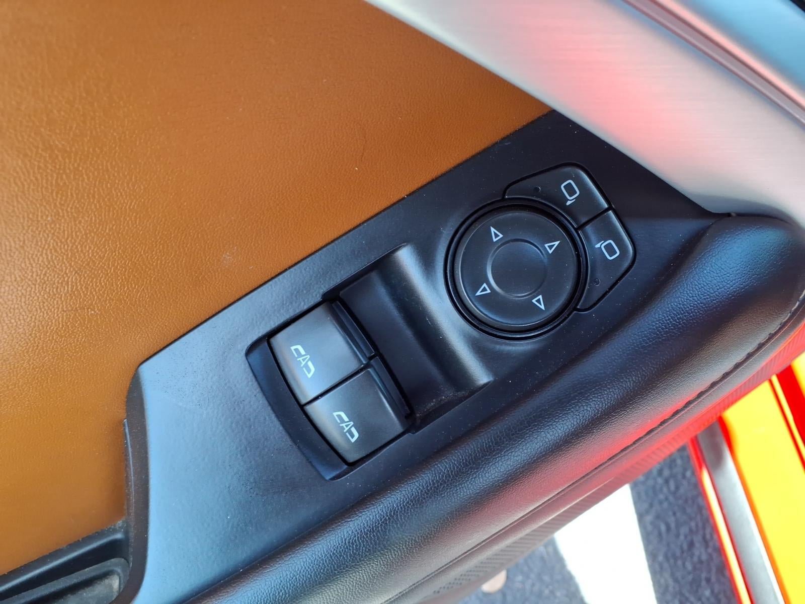 Used 2018 Chevrolet Camaro SS RWD image 19