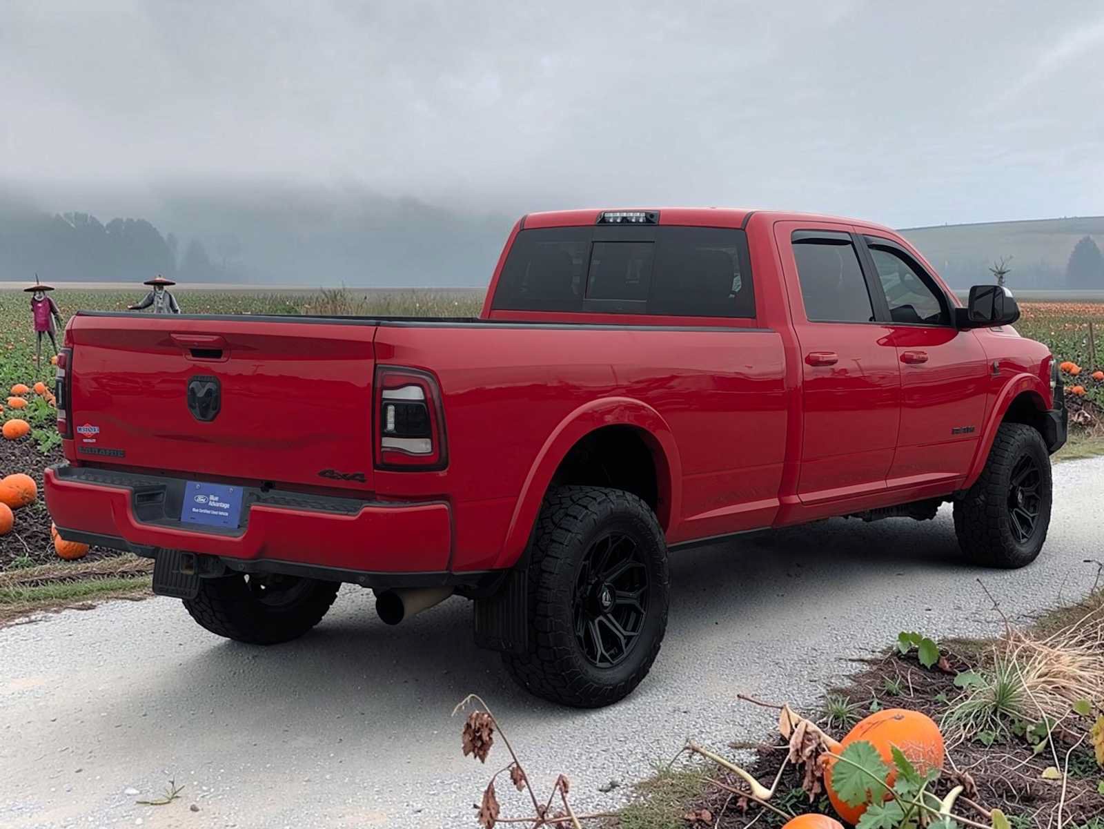 Used 2020 RAM 2500 Laramie w/ Night Edition AWD/4WD image 6
