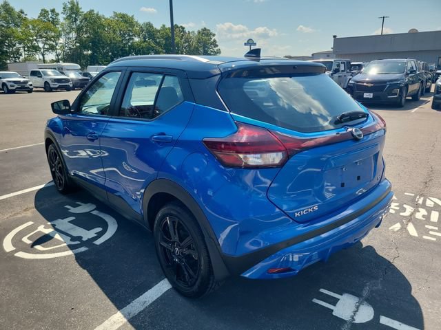 Used 2022 Nissan Kicks SV FWD image 7