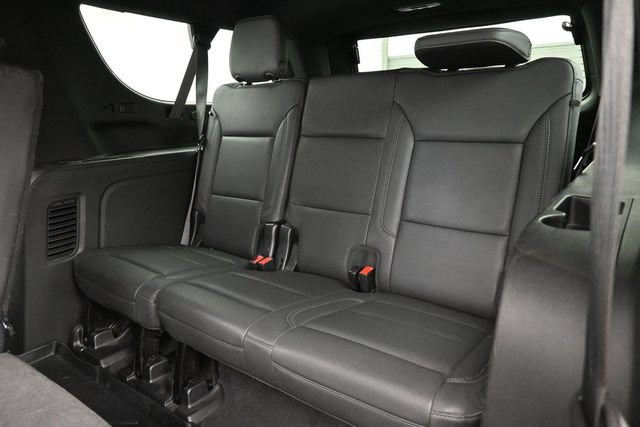 Used 2023 Chevrolet Suburban LT RWD image 28