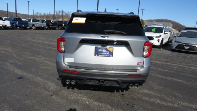 Certified 2023 Ford Explorer ST w/ Equipment Group 401A image 4