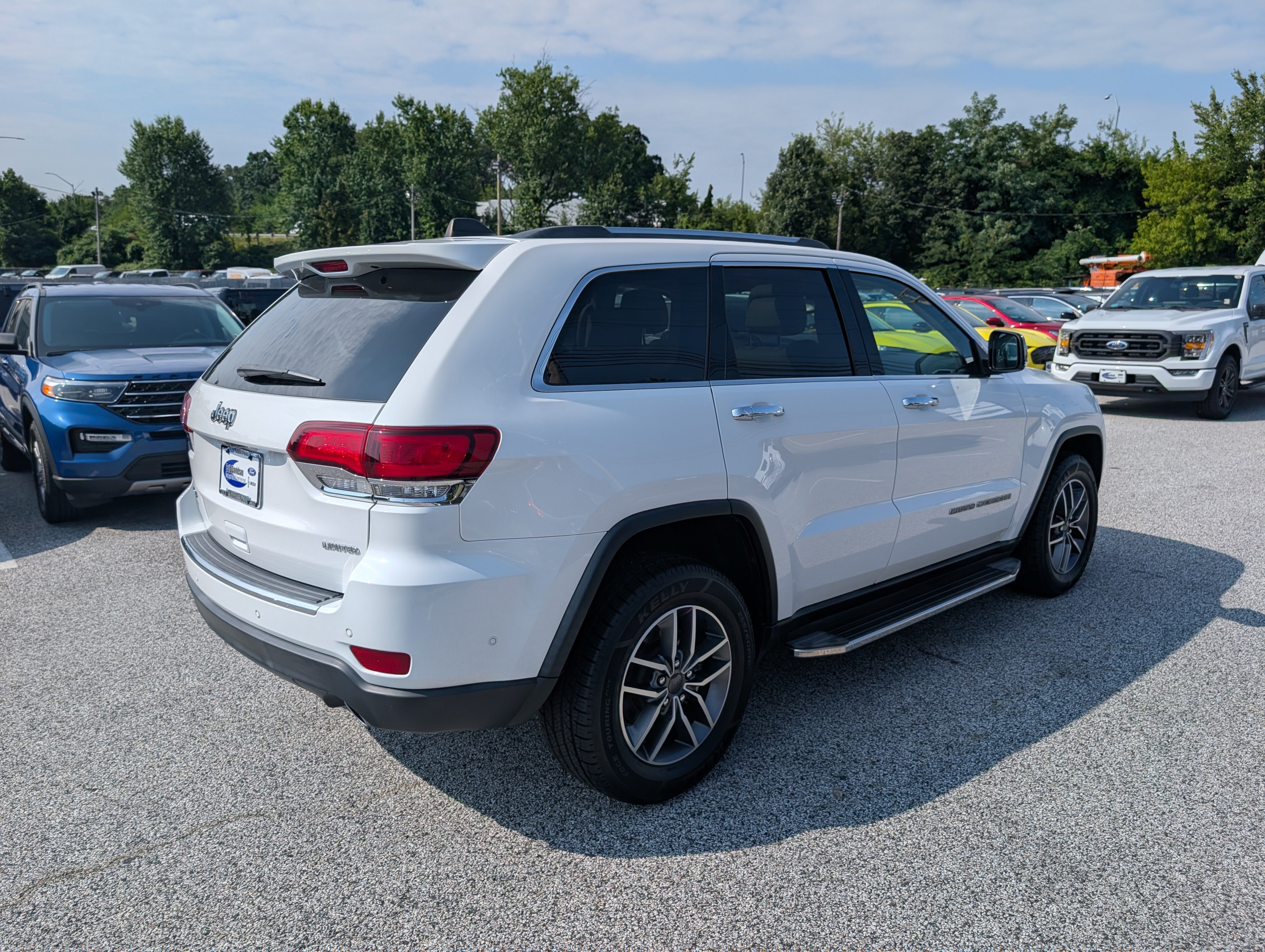 Used 2021 Jeep Grand Cherokee Limited w/ Luxury Group II AWD/4WD image 7