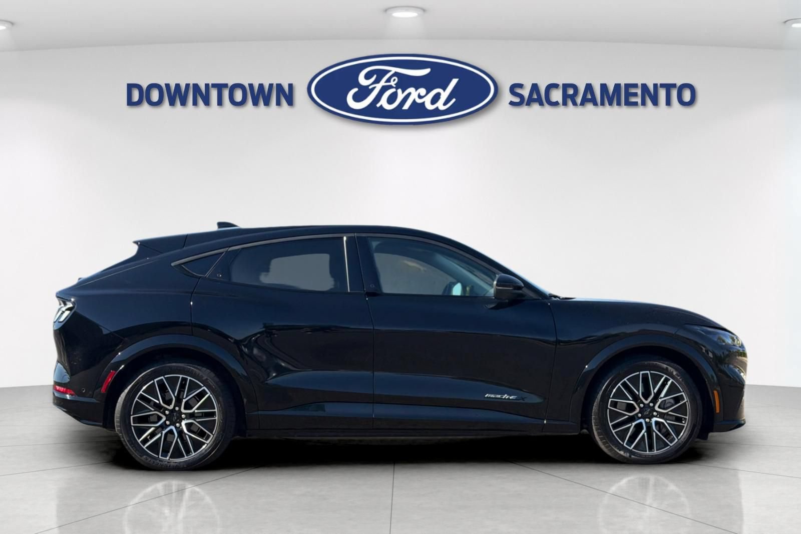Certified 2024 Ford Mustang Mach-E Premium RWD image 10