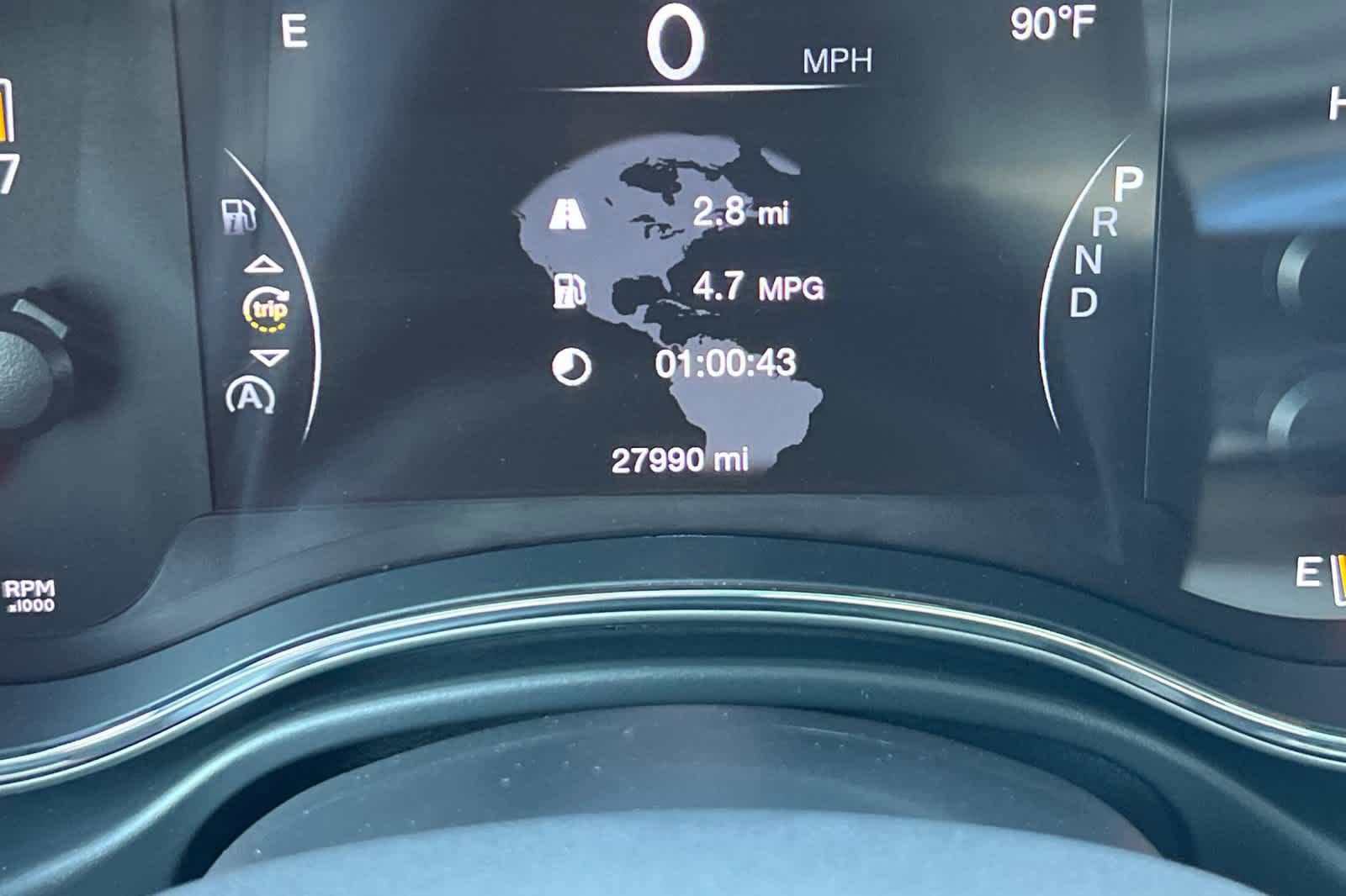 Used 2021 Jeep Grand Cherokee Laredo X image 27