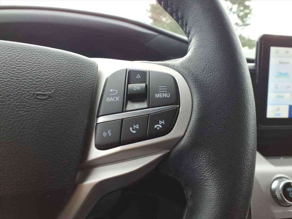 Certified 2023 Ford Explorer XLT w/ Equipment Group 202A image 19