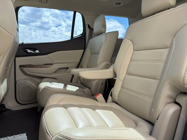 Used 2019 GMC Acadia Denali AWD/4WD image 15