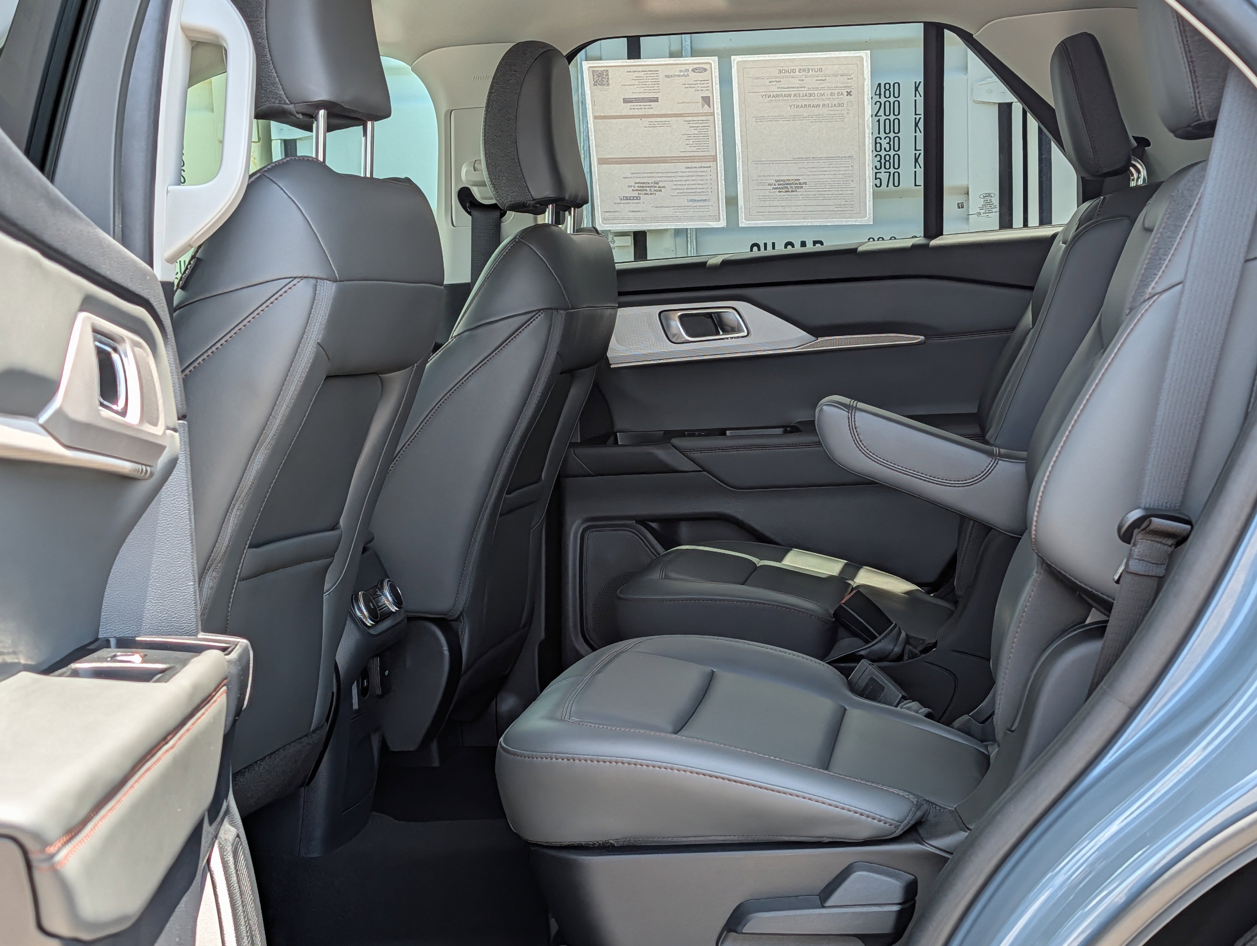 Certified 2025 Ford Explorer Active w/ Active Comfort Package RWD image 14