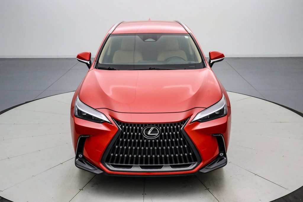 Used 2024 Lexus NX 250 FWD w/ Towing Package (2000 Lbs) image 9