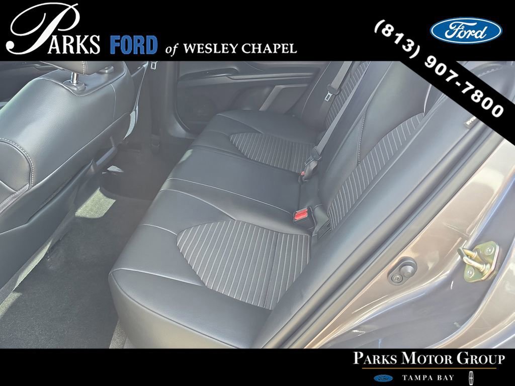 Used 2020 Toyota Camry SE image 14