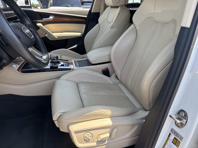 Used 2021 Audi Q5 2.0T Premium Plus w/ Premium Plus Package AWD/4WD image 18