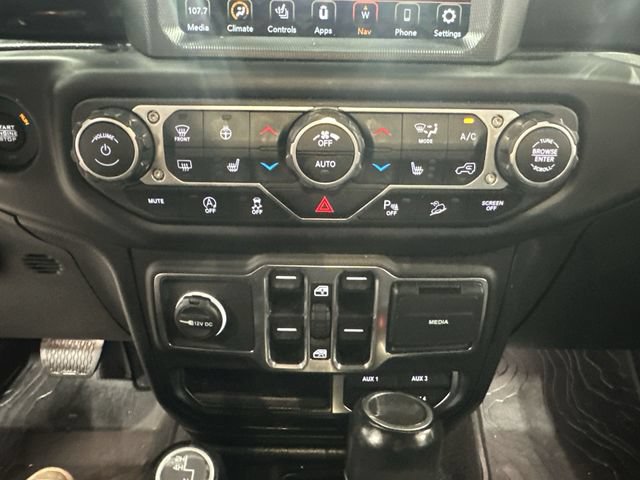Used 2021 Jeep Wrangler Unlimited Sahara AWD/4WD image 21