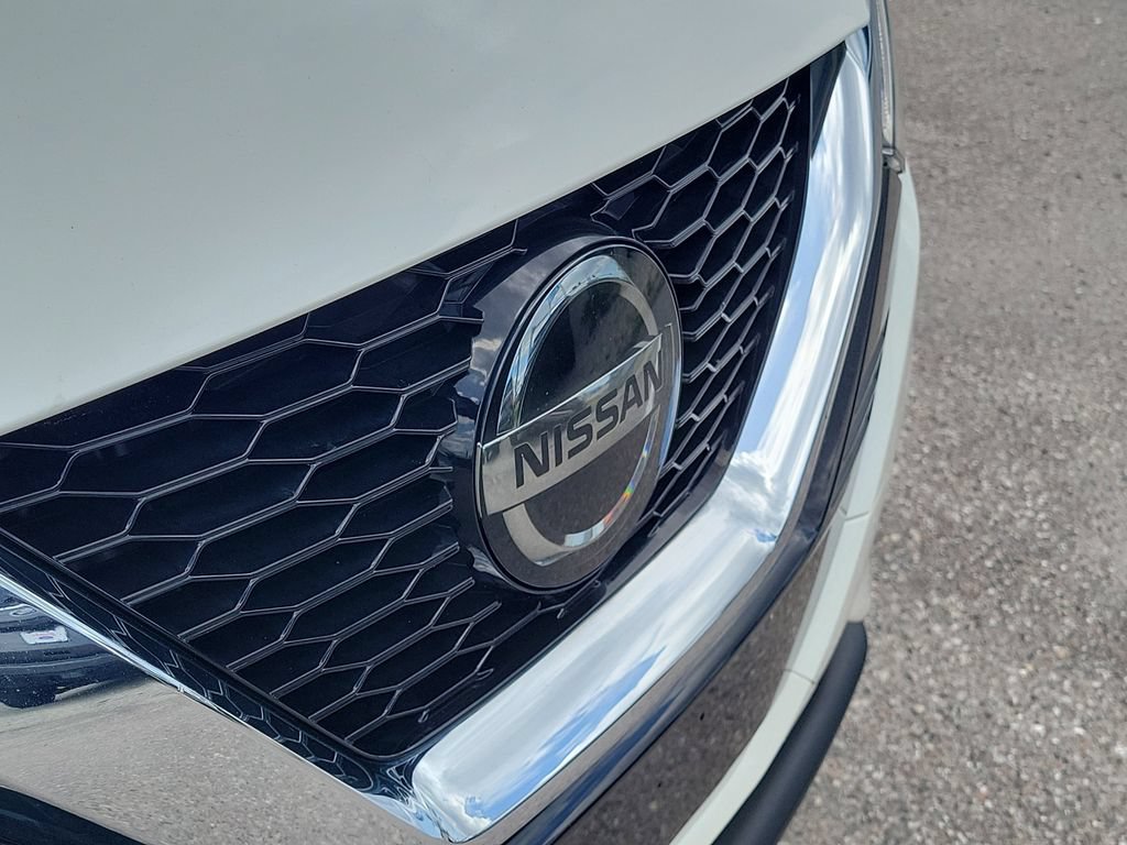 Used 2022 Nissan Rogue Sport SV AWD/4WD image 8