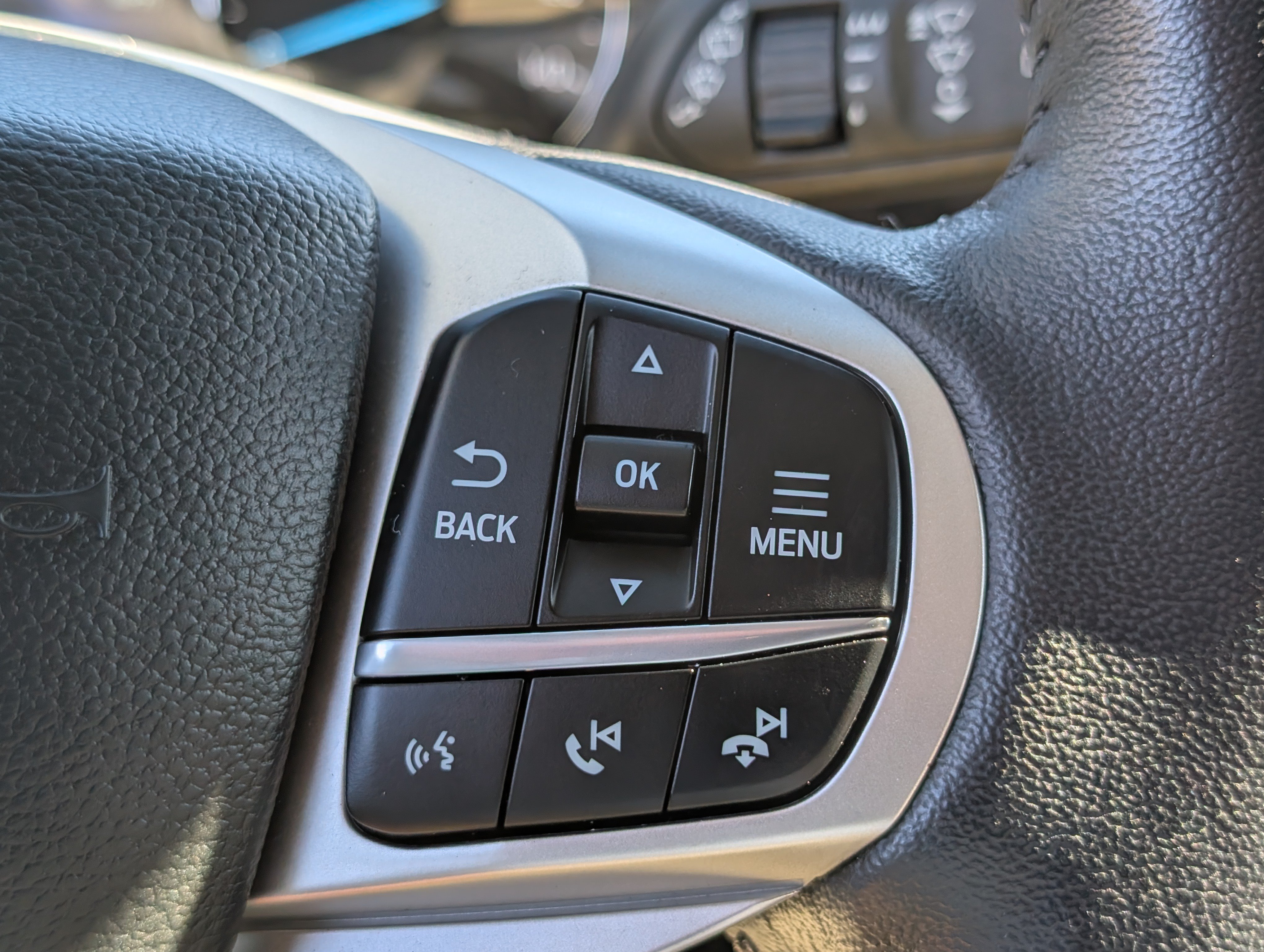 Certified 2023 Ford Explorer XLT w/ Equipment Group 202A AWD/4WD image 26