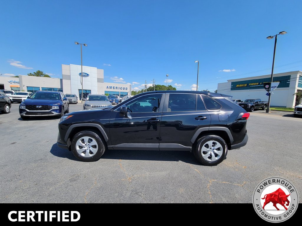 Used 2024 Toyota RAV4 LE FWD image 3