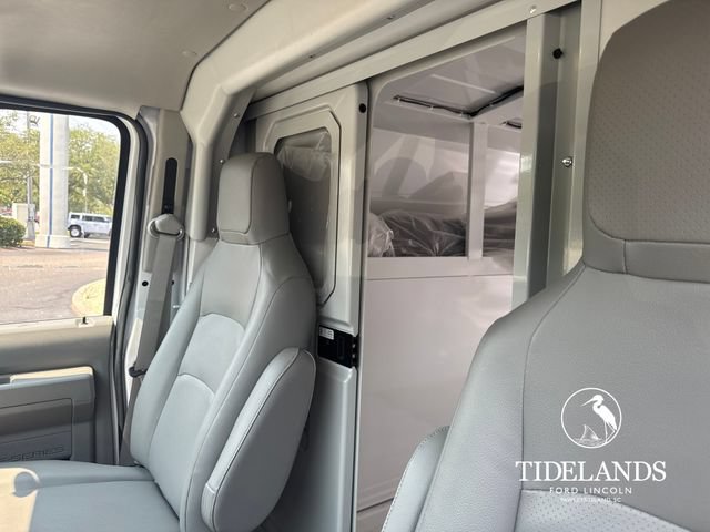 Certified 2024 Ford E-350 and Econoline 350 Super Duty w/ Power Windows & Locks Group RWD image 24