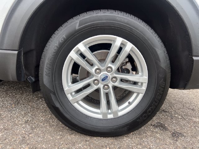 Certified 2023 Ford Explorer XLT w/ Equipment Group 202A AWD/4WD image 15
