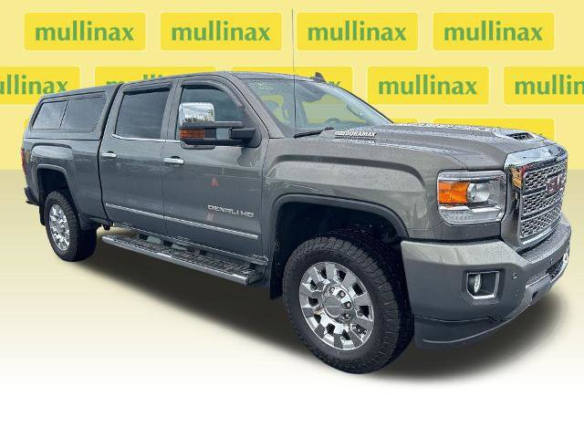 Used 2018 GMC Sierra 2500 Denali w/ Duramax Plus Package AWD/4WD image 1