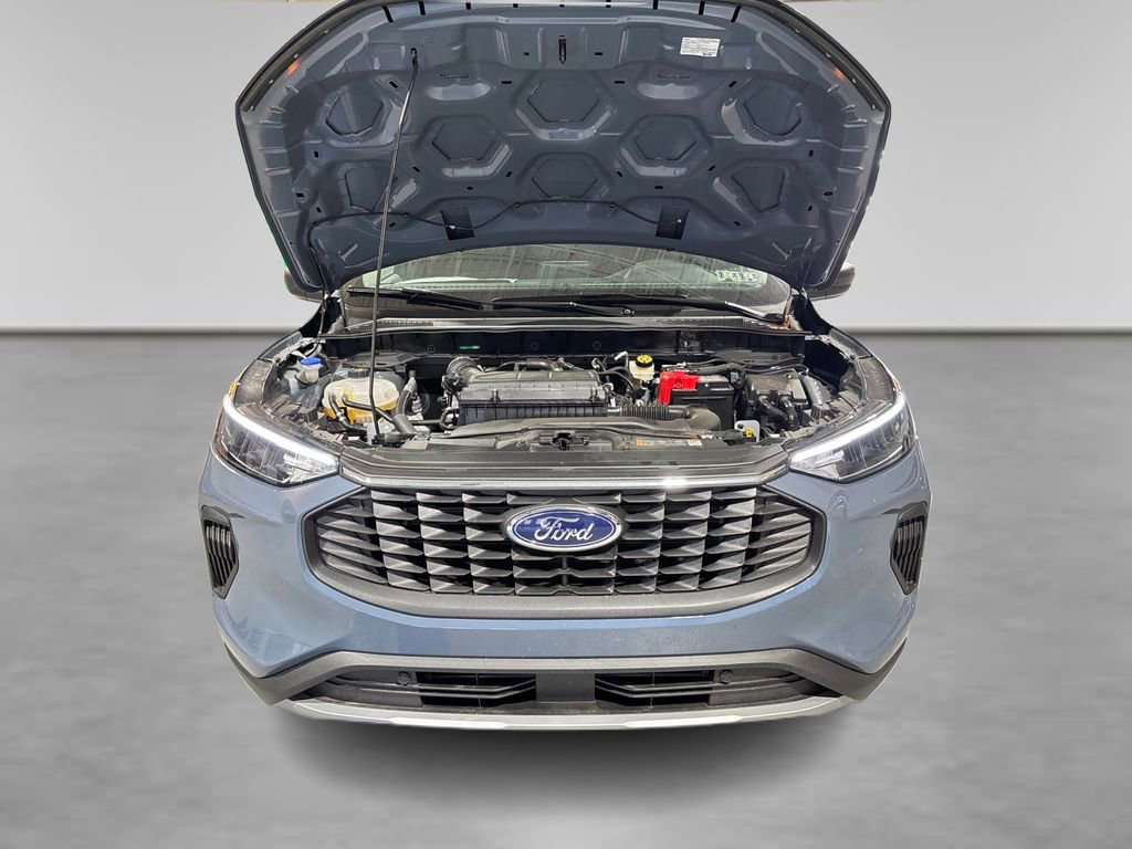 Certified 2025 Ford Escape Active image 11