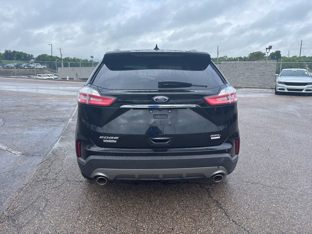Certified 2020 Ford Edge SEL w/ Convenience Package FWD image 6