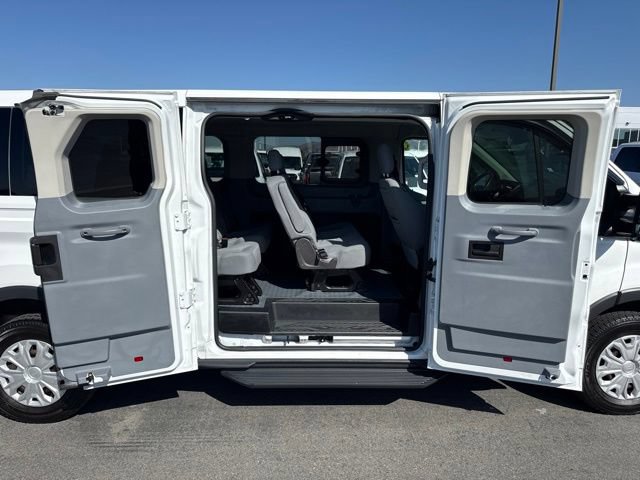 Certified 2017 Ford Transit 350 XLT RWD image 12