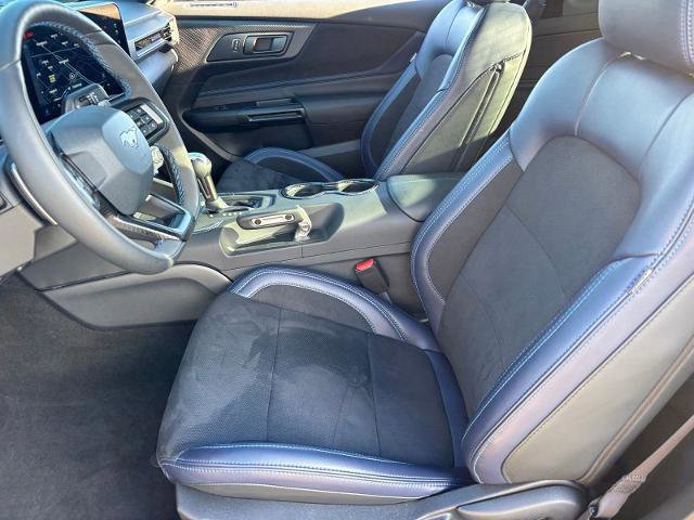 Certified 2025 Ford Mustang Dark Horse RWD image 19