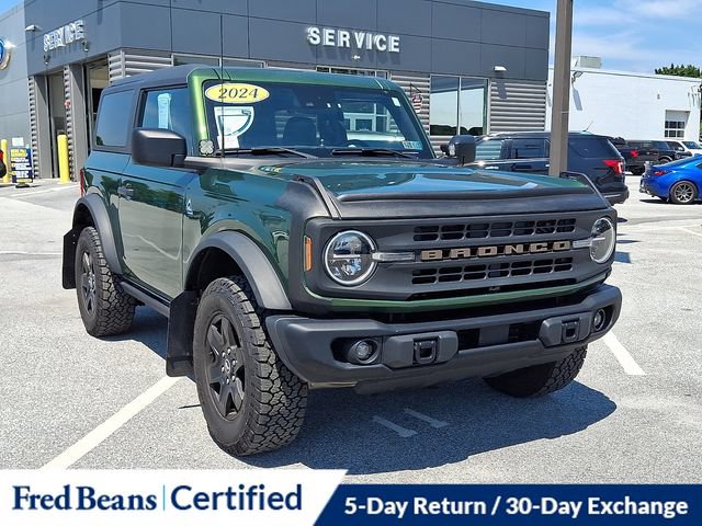 Certified 2024 Ford Bronco Black Diamond AWD/4WD image 2