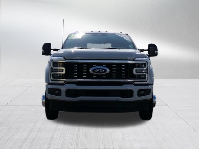 Certified 2026 Ford F450 Platinum w/ FX4 Off-Road Package AWD/4WD image 9