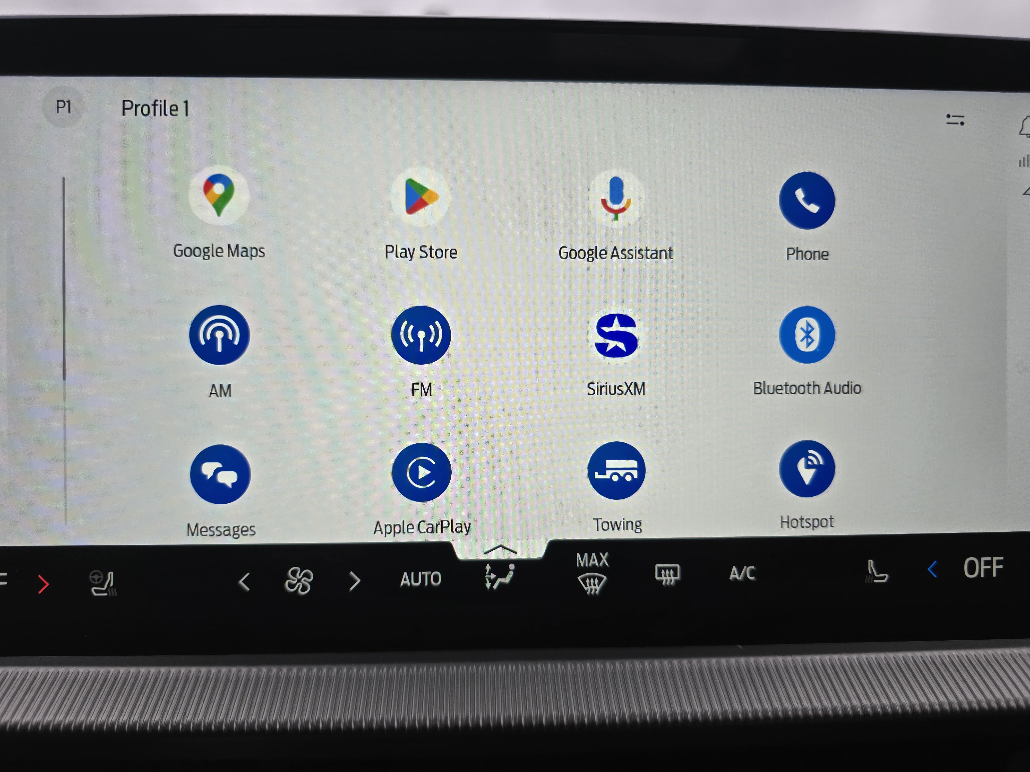 Certified 2025 Ford Explorer Platinum w/ LUX Leather Package image 31