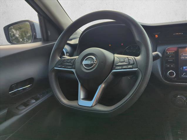 Used 2022 Nissan Kicks SV image 27