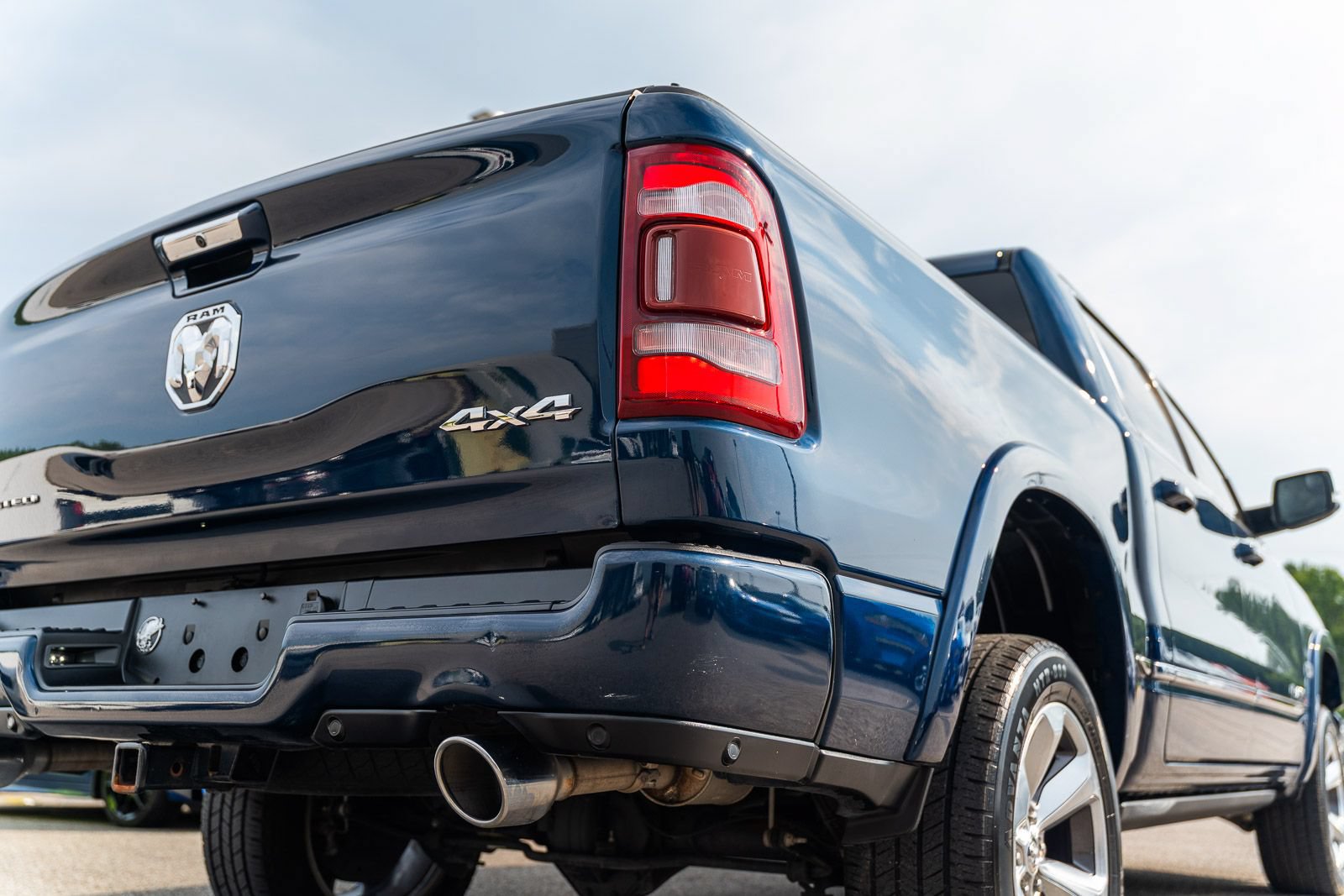 Used 2021 RAM 1500 Limited AWD/4WD image 17