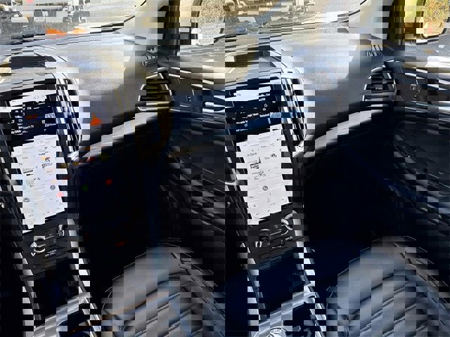 Certified 2024 Ford Edge SEL image 15
