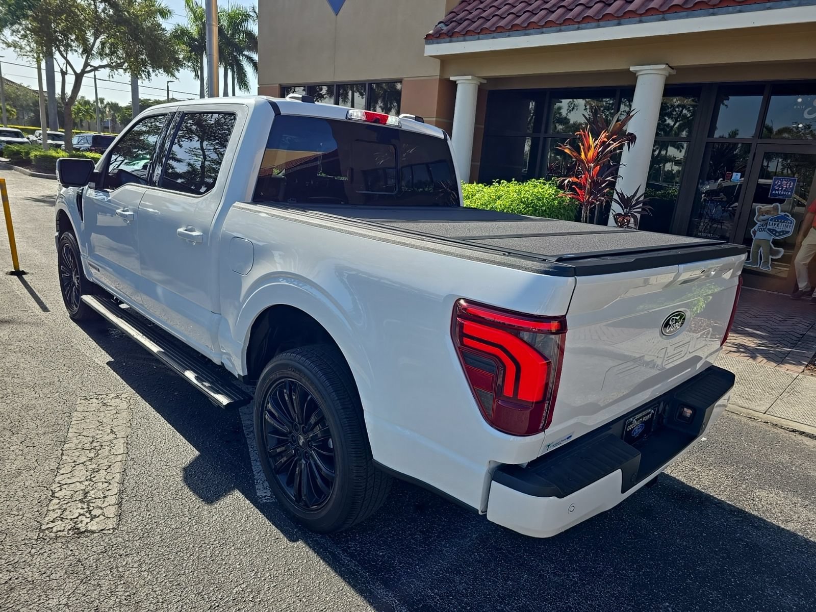 Certified 2024 Ford F150 Platinum w/ Equipment Group 702A High AWD/4WD image 3