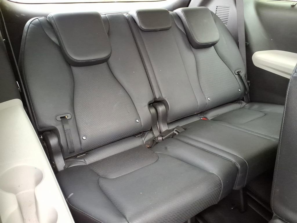 Used 2023 Kia Carnival SX Prestige FWD image 15
