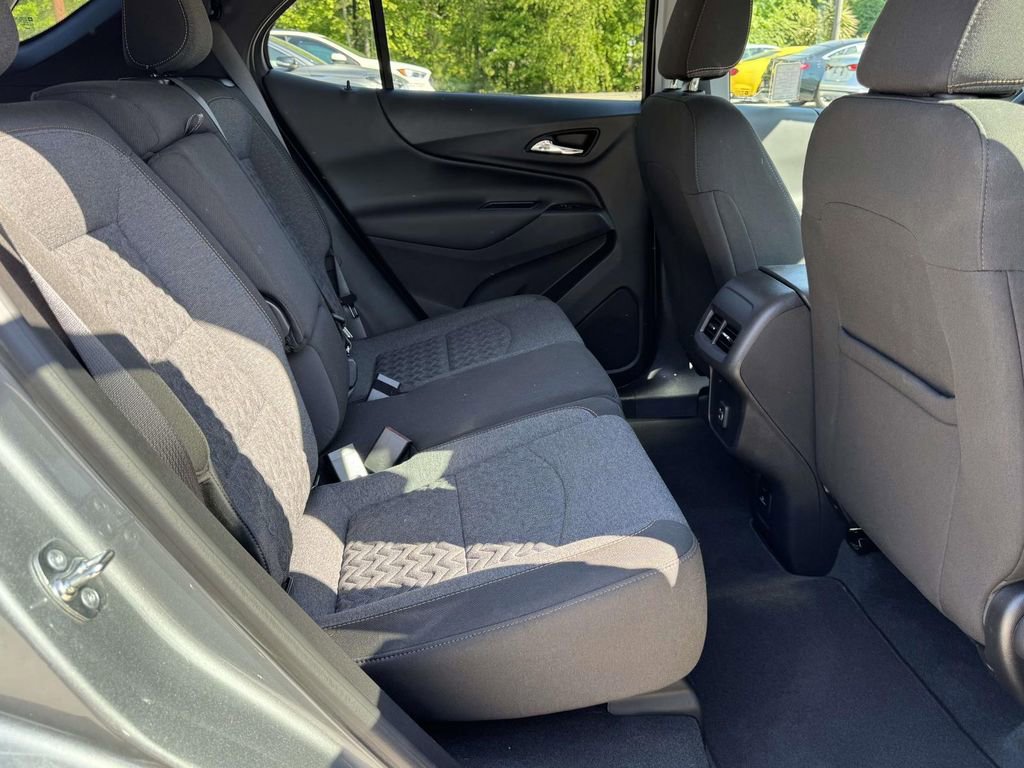 Used 2024 Chevrolet Equinox LT FWD image 15