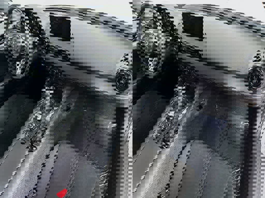 Used 2024 MAZDA MX-5 Miata Club image 28