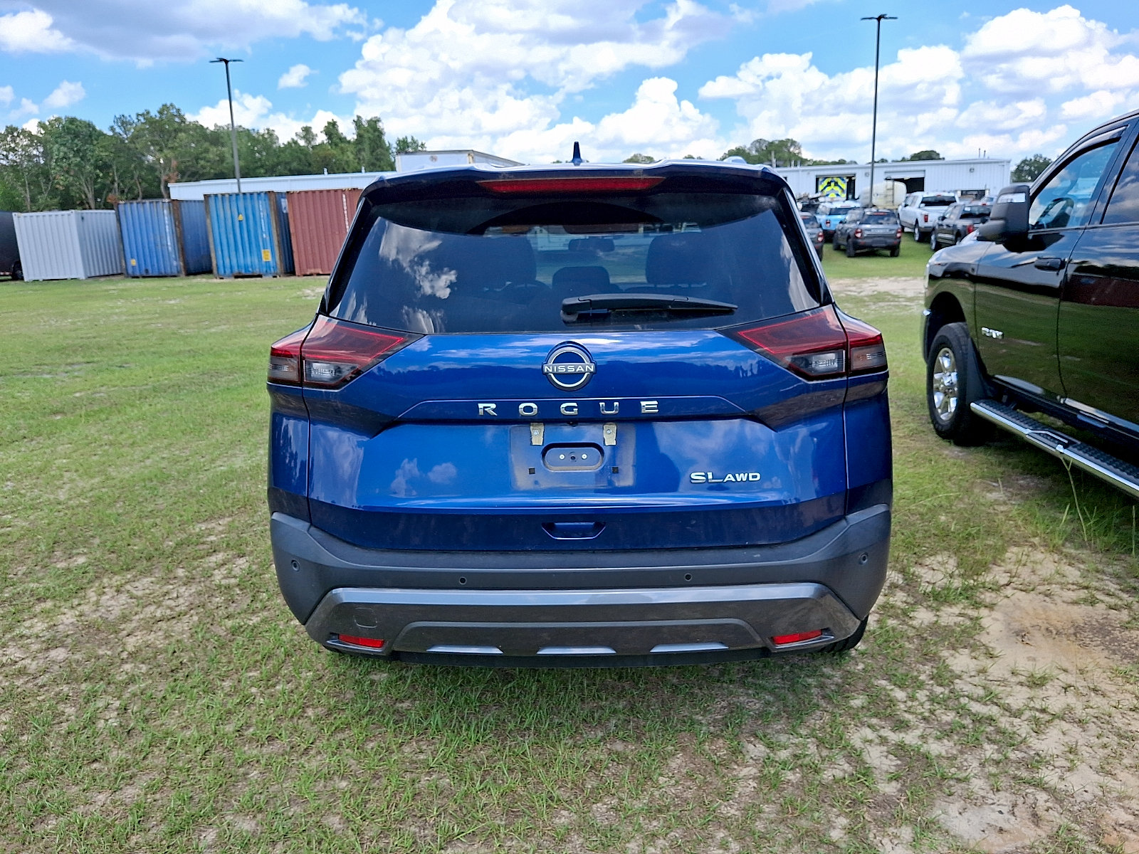 Used 2023 Nissan Rogue SL w/ SL Premium Package AWD/4WD image 6