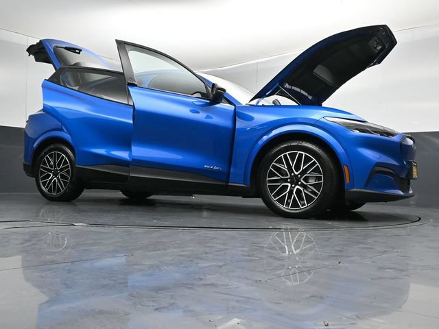 Certified 2025 Ford Mustang Mach-E Premium AWD/4WD image 54