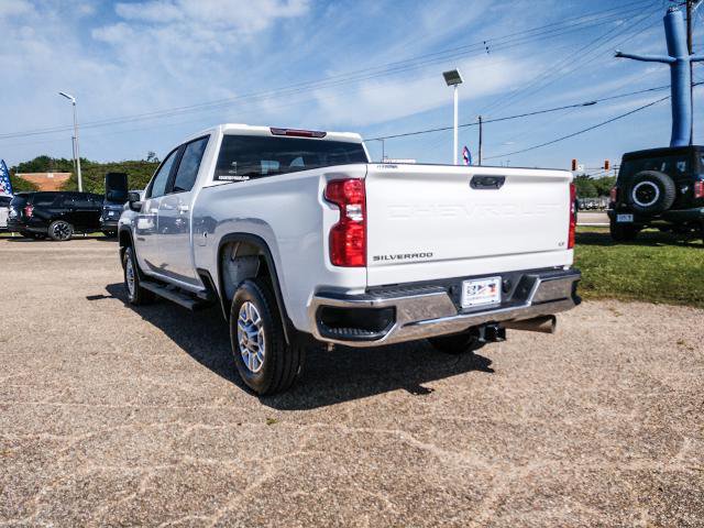 Used 2025 Chevrolet Silverado 2500 LT w/ Convenience Package image 3